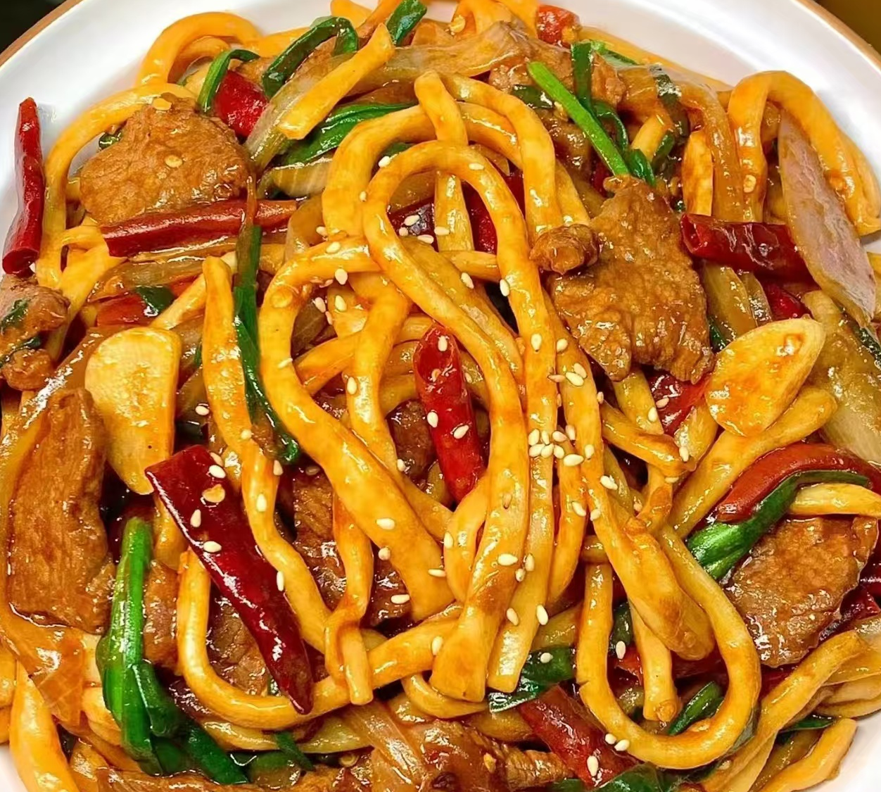 Dana Etli Çin Noodle (牛肉炒面)